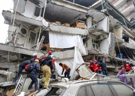 نجات پدر و دختری در ترکیه یک هفته پس از زلزله