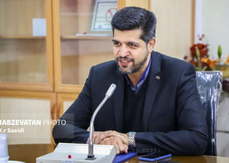 شهروندان خطه طلایی ایران شایسته بهترین خدمات هستند