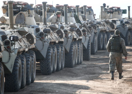 بیش از ۲۳۰ تانک و ۱۵۰۰ خودروی زرهی به اوکراین ارسال شده است