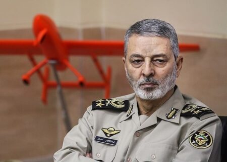 سرلشکر موسوی: تسلیحات و تجهیزات مناسب برای جنگ‌های احتمالی آینده آماده شده است