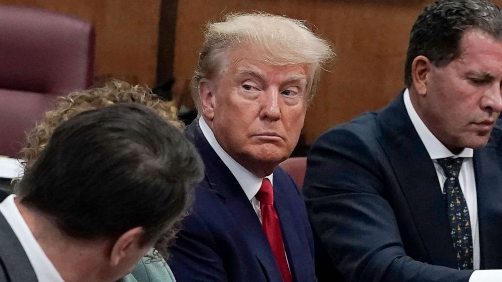 واشنگتن پست تفهیم اتهام ترامپ را یک اتفاق تاریخی رقتبار خواند