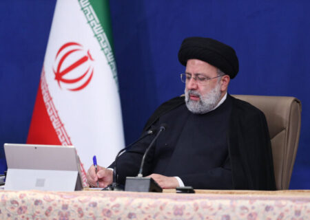 رئیس‌جمهور فرارسیدن عید سعید فطر را به سران و مردم کشورهای اسلامی تبریک گفت