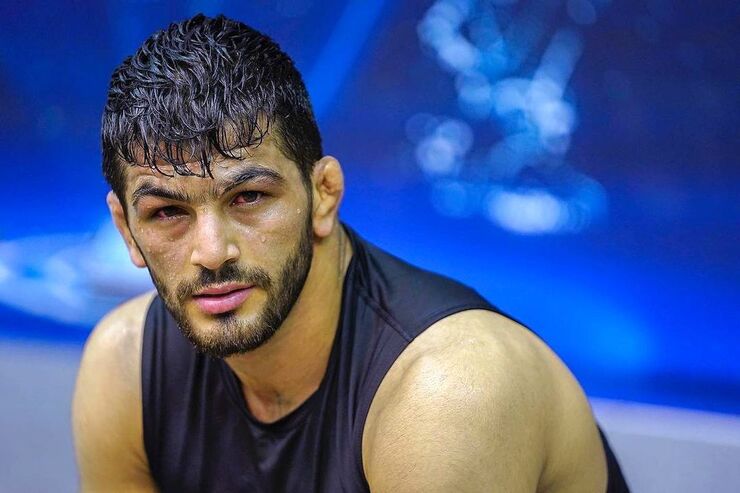 سورپرایز دبیر؛ ورژن جدید یزدانی در راه است