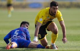 دبل مغانلو در برابر پیکان