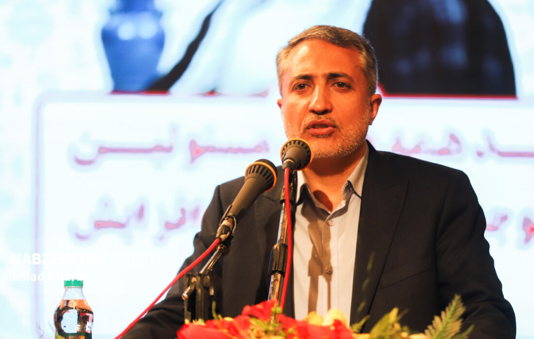 صیانت از خانوادههای نیازمندان زندانیان را وظیفه خود بدانیم