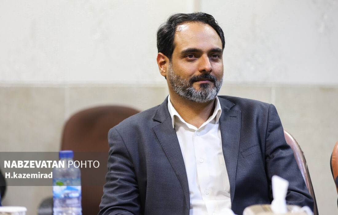 آتشنشانی فولادشهر به نردبان هیدرولیکی بلندمرتبه مجهز شد