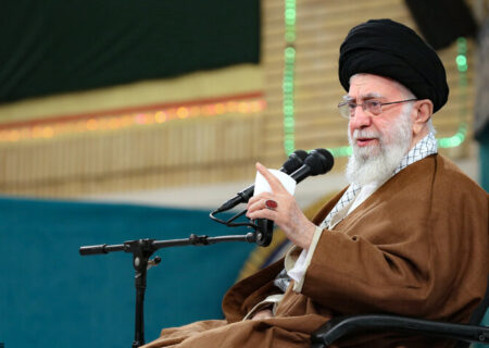 تجلیل رهبر معظم انقلاب از برنامه‌های قرآنی ماه مبارک رمضان