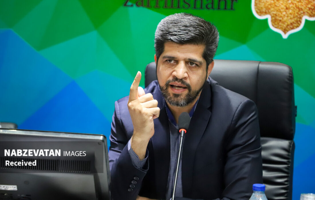 حل مشکل روشنایی شهر مطالبه به حق شهروندان/تامین روشنایی معابر شهر بر عهده شرکت توزیع برق است