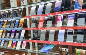 واردات بیش از ۴ میلیون گوشی تلفن همراه به کشور در ۵ ماهه نخست سال