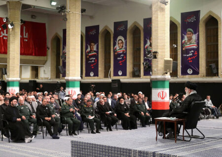 وحدت و ترویج مذهب اهل‌بیت(ع) دو کار بزرگ اردبیلی‌ها برای ایران