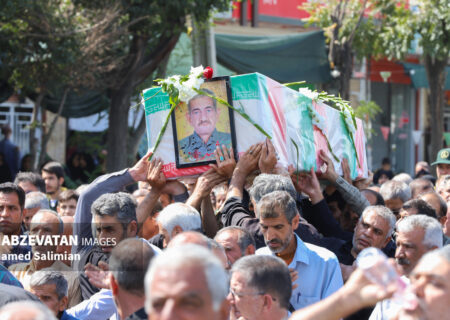 حضور پرشور مردم در مراسم تشییع شهید خواجه، نشان از دل‌دادگی آنان به شهدا است