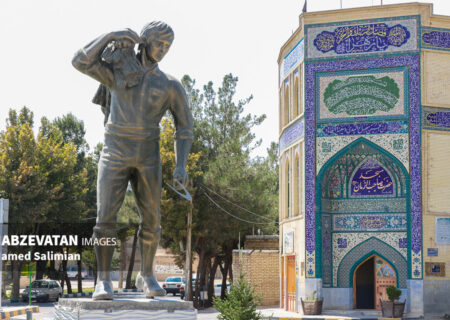 فصل کاشت و برداشت برنج در شهر سده لنجان فرصتی برای تقویت گردشگری