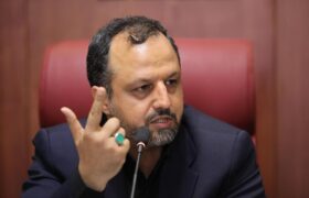 وزیر اقتصاد: انحلال موسسه مالی نور به زیان بانک ملی نیست