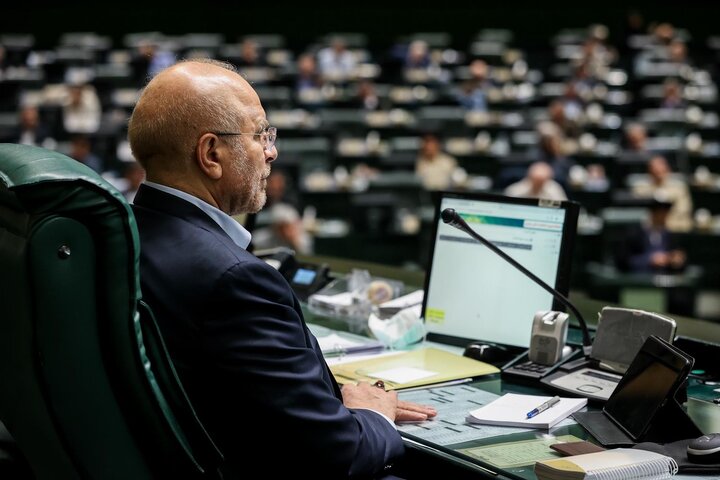 ۱۰ همت برای فوق‌العاده شغل پرستاران اختصاص یافت/ تصویب پیوست‌های بودجه