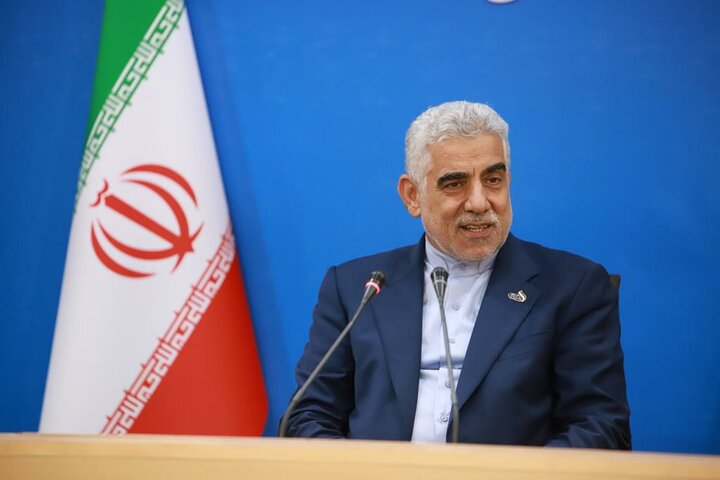 استاندار گیلان: تلاش شبانهروزی مدیران موجب افزایش اعتماد مردم به نظام میشود