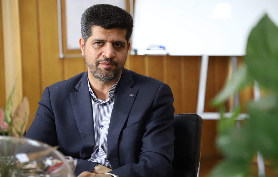 بازسازی و ترمیم تمثال شهدای شهر به مرحله اجرا رسید