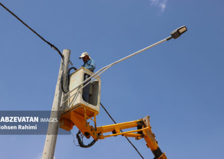 شهردار زرین شهر : چراغ روشنایی معابر شهرک مشاغل کارگاهی زرین شهر روشن شد