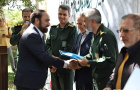 پایگاه مقاومت بسیج شهدای گمنام شهرداری چرمهین به عنوان “پایگاه برتر” بسیج ادارات شهرستان لنجان انتخاب شد