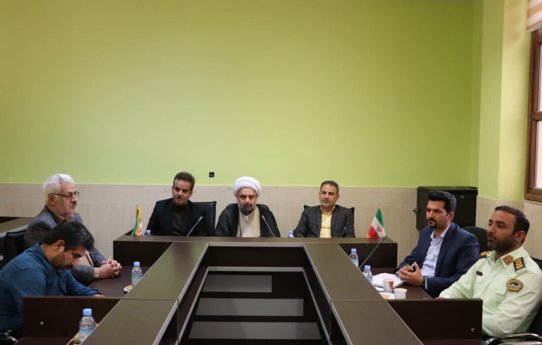 سیزدهم آبان ماه نقطه عطفی در پایهریزی نظام مقدس جمهوری اسلامی ایران است