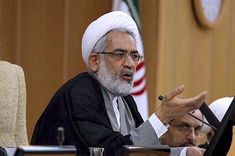 منتظری: حضور پرشور در انتخابات پاسداری از استقلال سیاسی است