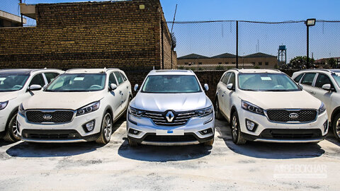 واردات خودرو متوقف نشده است