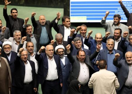 نمایندگان مجلس جنایات رژیم صهیونیستی را محکوم کردند