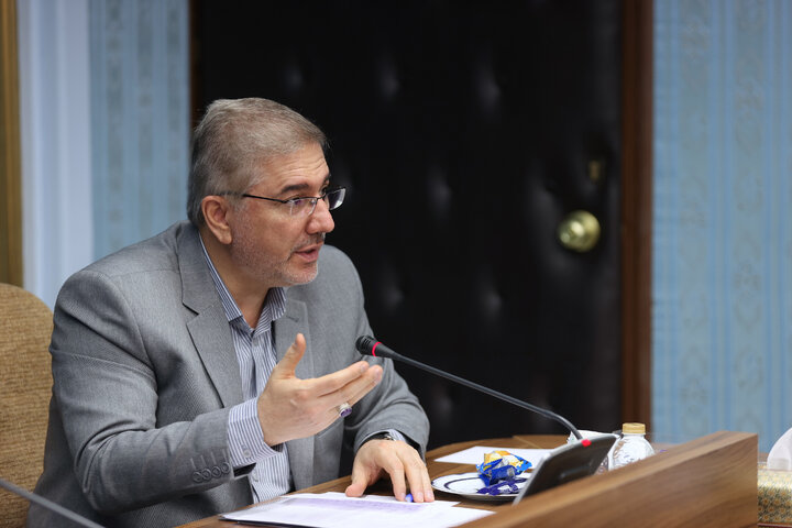 تفاوت گفتمانی جهت پاسخگویی حداکثری برای خدمت‌رسانی