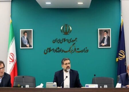 نشان ایران‌ فرهنگ به کالاهای فرهنگی داده می‌شود