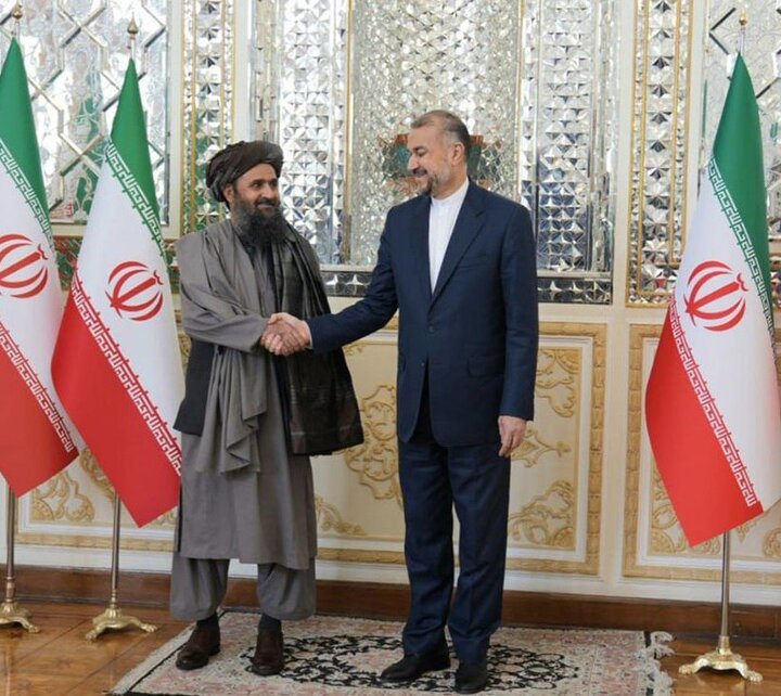 ملاغنی برادر با امیرعبداللهیان دیدار کرد