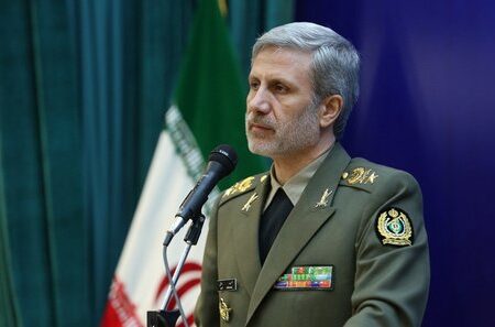 مشاور فرماندهی معظم کل قوا شهادت آیت‌ الله رئیسی و همراهانش را تسلیت گفت