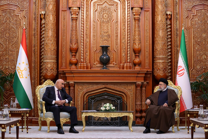 پارلمانهای ایران و تاجیکستان نقش مهمی در اجرایی شدن توافقات فیمابین دارند