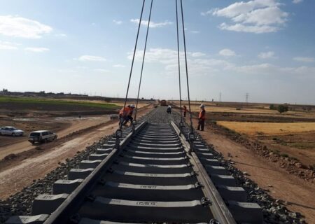 صفری: خط ریلی چابهار-زاهدان در سال آینده به بهره‌برداری می‌رسد