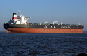 تولید بیش از ۳ میلیون بشکه نفت ایران برای هشتمین ماه متوالی