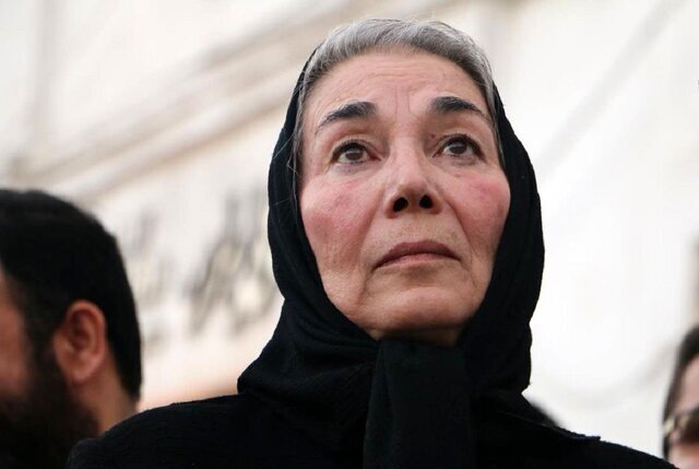 پروانه معصومی در آرامگاه خانوادگی آرام میگیرد