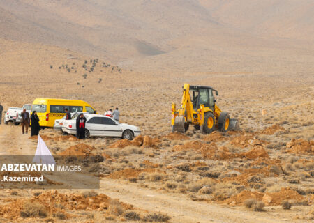 طرح مردمی کاشت ۱ میلیارد درخت در چرمهین آغاز شد