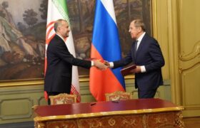 ایران و روسیه سند مقابله با تحریم امضا کردند