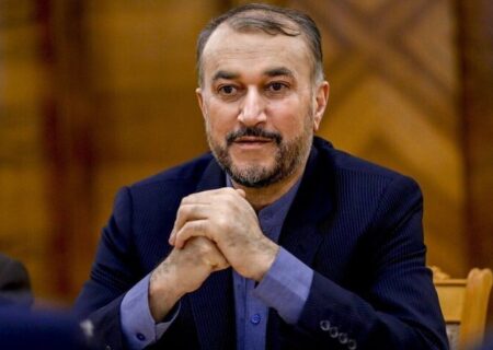 امیرعبداللهیان: دموکراسی و حقوق بشر در ایران قوی‌تر از انگلیس است