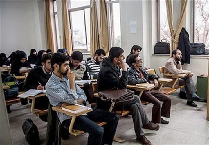 کلاس درس دانشجویان تمامی دانشگاه‌ها تا پایان ترم مجازی شد