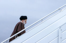 آیتالله رئیسی تهران را به مقصد اسلامآباد ترک کرد