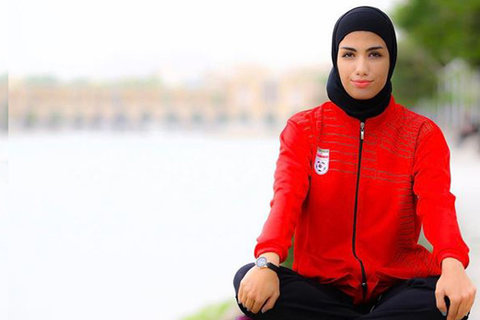 واکنش الهام فرهمند به اظهارات ملیپوشان فوتبال