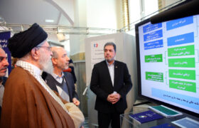 بازدید رهبر انقلاب از نمایشگاه توانمندی‌های تولید داخلی