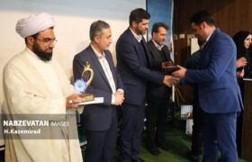 کارگران شاغل در شرکت بازیافت لنجان به مناسبت روز پدر تجلیل شدند