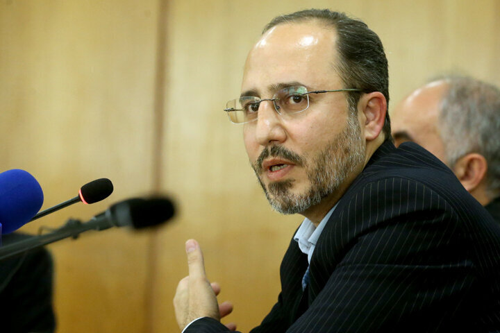 رئیس شورای اطلاعرسانی دولت: دولت هیچ نماینده و مسئولی در هیچ تشکل سیاسی ندارد