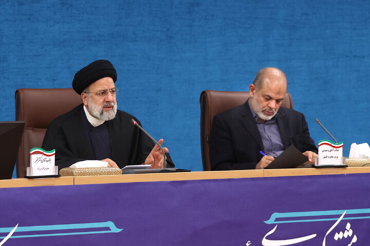 آیت الله رئیسی: دولت از هیچ نامزد یا لیستی حمایت نمیکند