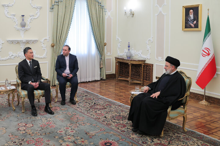 آیت الله رئیسی: تحریمهای ظالمانه علیه ایران نمیتواند مانعی برای گسترش روابط ایران و ژاپن باشد