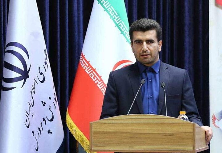 مدارس برای برپایی کلاس فوق برنامه میتوانند در روزهای تعطیل از معلمان بازنشسته استفاده کنند