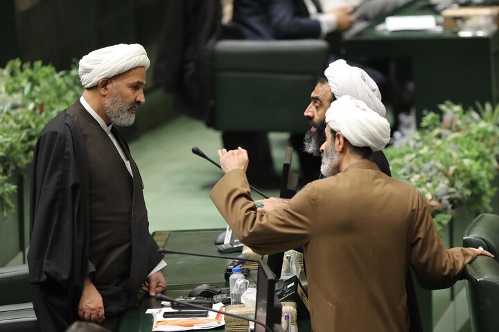 فضاهای فرهنگی و هنری وزارت ارشاد به متقاضیان اعطا میشود