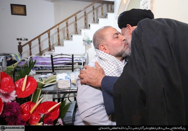 تجلیل نمایندگان رهبر انقلاب از جانبازان