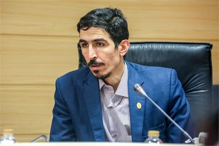 مالک شریعتی در اعتراض به حضور دهنوی از لیست شورای ائتلاف انصراف داد