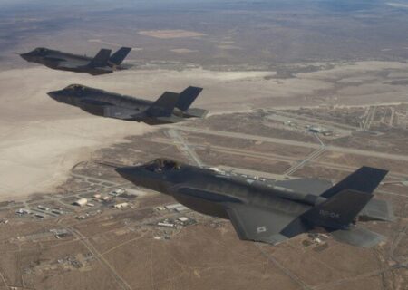 نیویورک تایمز: حملات آمریکا در روزهای آتی در خاورمیانه ادامه خواهد داشت